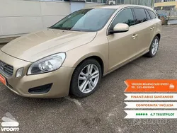Usata 2011 Volvo V60 Kinetic Station wagon | 7600 €