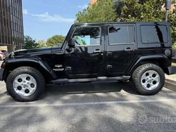 Usata 2013 Jeep Wrangler Sahara SUV | 26.500 € (Buon prezzo)