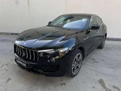 Nero Usata 2017 Maserati Levante SUV | 32.500 € (Buon prezzo)