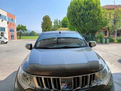 Grigio Usata 2015 Mitsubishi L200 Pick-up | 20.000 €