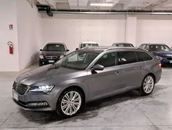 Grigio Usata 2024 Skoda Superb Style Station wagon | 38.490 € (Molto cara)