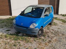 Blu Usata 2006 Aixam Microcar Due volumi | 2600 €
