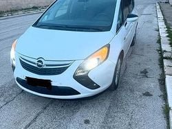 Bianco Usata 2016 Opel Zafira Monovolume | 8100 €