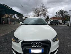 Bianco Usata 2012 Audi A1 Ambition Due volumi | 9000 € (Buon prezzo)