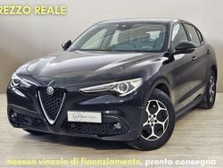 Nero Usata 2023 Alfa Romeo Stelvio Business SUV | 25.590 € (Super prezzo)