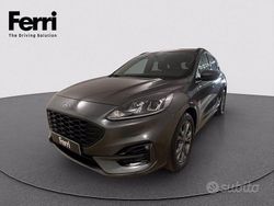 Magnetic grey Usata 2024 Ford Kuga ST-Line SUV | 24.780 € (Buon prezzo)