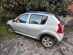 Grigio Usata 2011 Dacia Sandero Due volumi | 5800 €