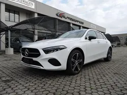 Bianco Usata 2023 Mercedes 250 Advanced Plus Tre volumi | 32.900 € (Buon prezzo)