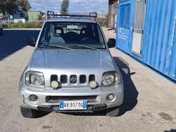 Grigio Usata 2001 Suzuki Jimny SUV | 4000 € (Ottimo prezzo)