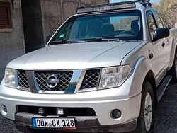 Grigio Usata 2006 Nissan Navara Pick-up | 10.500 € (Buon prezzo)