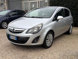 Grigio Usata 2014 Opel Corsa Tre volumi | 5400 € (Buon prezzo)