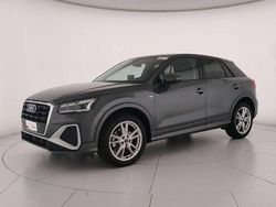 Grigio daytona perlato Usata 2024 Audi Q2 S-Line SUV | 31.800 € (Buon prezzo)