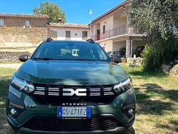 Verde Usata 2024 Dacia Sandero Extreme Due volumi | 14.000 € (Buon prezzo)