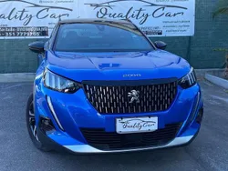 Blu/azzurro Usata 2020 Peugeot 2008 GT-line SUV | 14.500 € (Buon prezzo)