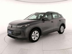 Dolphin grey metallizzato Usata 2025 VW Tiguan Life SUV | 37.900 € (Buon prezzo)
