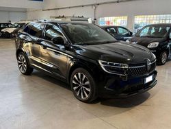 Nero metallizzato Usata 2023 Renault Austral Techno SUV | 21.900 € (Buon prezzo)