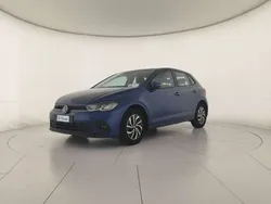 Reef blue metallizzato Usata 2021 VW Polo Life Tre volumi | 16.500 € (Buon prezzo)