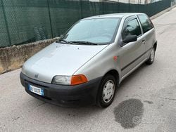 Grigio Usata 2009 Fiat Punto Active Tre volumi | 1200 € (Super prezzo)