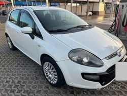 Bianco Usata 2011 Fiat Punto Due volumi | 900 € (Super prezzo)