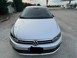 Grigio Usata 2021 VW Polo R-line Tre volumi | 15.500 € (Ottimo prezzo)