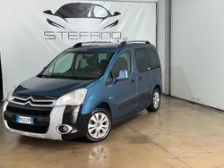 Blu Usata 2012 Citroën Berlingo SELECTION Monovolume | 5499 € (Buon prezzo)
