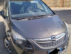 Usata 2016 Opel Zafira Tourer Monovolume | 9500 € (Cara)