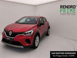 Rosso Usata 2022 Renault Captur Zen SUV | 16.400 € (Buon prezzo)