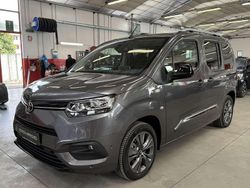 Grigio scuro Usata 2023 Toyota Proace Verso City Station wagon | 33.500 € (Buon prezzo)