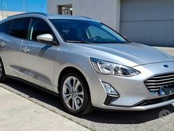 Grigio Usata 2019 Ford Focus Station wagon | 9200 € (Super prezzo)