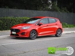 Rosso Usata 2022 Ford Fiesta ST-Line Tre volumi | 15.390 € (Buon prezzo)
