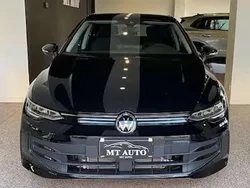 Nero Nuova 2025 VW Golf VIII Edition Tre volumi | 26.800 € (Buon prezzo)
