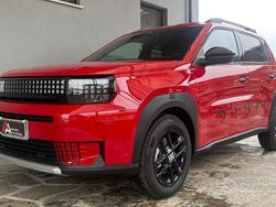 Rosso Nuova 2025 Fiat Grande Panda Icon Due volumi | 18.900 € (Ottimo prezzo)