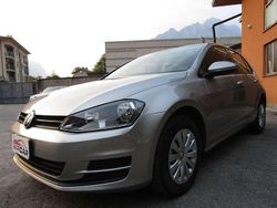 Grigio chiaro metallizzato Usata 2014 VW Golf VII Sound Tre volumi | 8700 € (Buon prezzo)