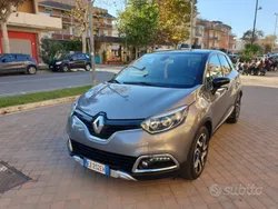 Usata 2015 Renault Captur SUV | 11.500 € (Buon prezzo)