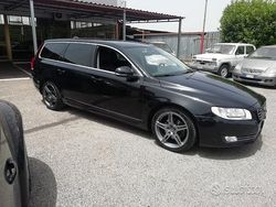 Nero Usata 2015 Volvo V70 Station wagon | 9000 €
