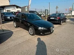 Nero Usata 2007 Alfa Romeo 147 Distinctive Due volumi | 990 € (Super prezzo)