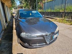 Grigio Usata 2007 Alfa Romeo 147 Due volumi | 2000 € (Buon prezzo)