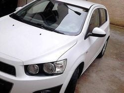 Bianco Usata 2012 Chevrolet Aveo Tre volumi | 2500 €