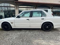 Bianco Usata 1986 BMW 318 Tre volumi | 10.000 €
