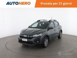 Verde Usata 2023 Dacia Sandero Expression Tre volumi | 15.199 € (Buon prezzo)