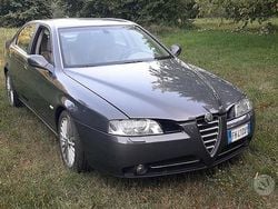 Grigio Usata 2004 Alfa Romeo 166 Tre volumi | 10.000 € (Ottimo prezzo)