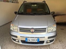 Grigio Usata 2009 Fiat Panda Dynamic Tre volumi | 3999 € (Buon prezzo)