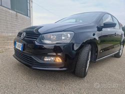 Nero Usata 2016 VW Polo Trendline Tre volumi | 6500 € (Buon prezzo)