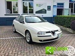 Bianco Usata 2000 Alfa Romeo 156 Distinctive Tre volumi | 7000 € (Buon prezzo)