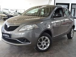 Grigio Usata 2016 Lancia Ypsilon Gold Due volumi | 7990 € (Buon prezzo)