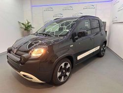 Nero Nuova 2025 Fiat Panda Cross Cross Due volumi | 14.990 €