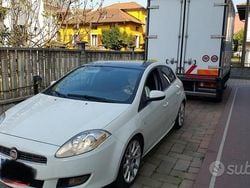 Bianco Usata 2008 Fiat Bravo Sport Due volumi | 2500 € (Cara)