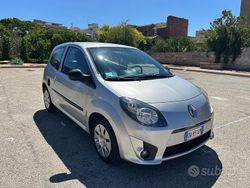Grigio Usata 2009 Renault Twingo LE Due volumi | 4800 € (Molto cara)