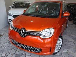 Arancione Usata 2020 Renault Twingo Vibes Due volumi | 9500 € (Ottimo prezzo)