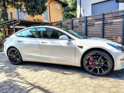 Bianco Usata 2019 Tesla Model 3 Standard Range Plus Tre volumi | 18.000 €